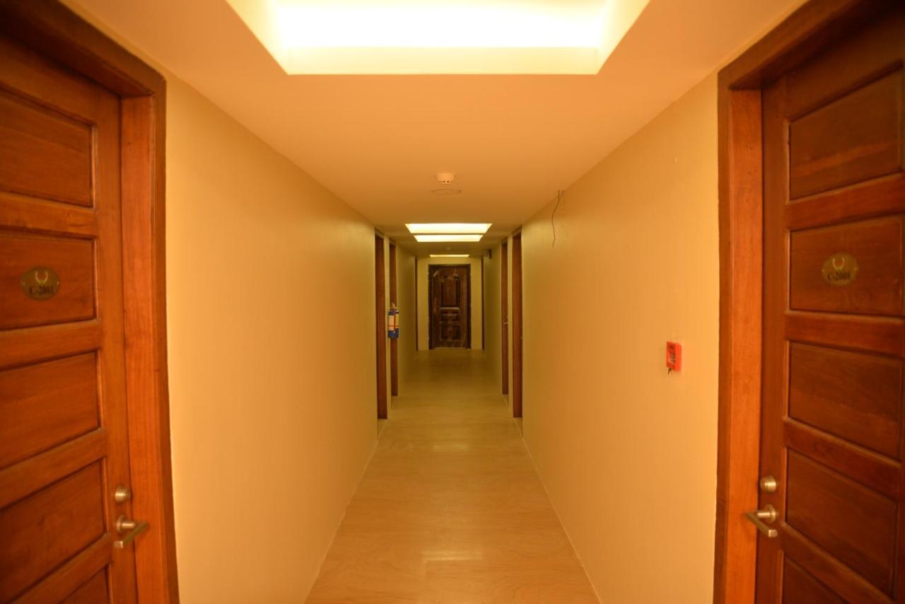 Thazin Palace A Hotel Ngapali Buitenkant foto